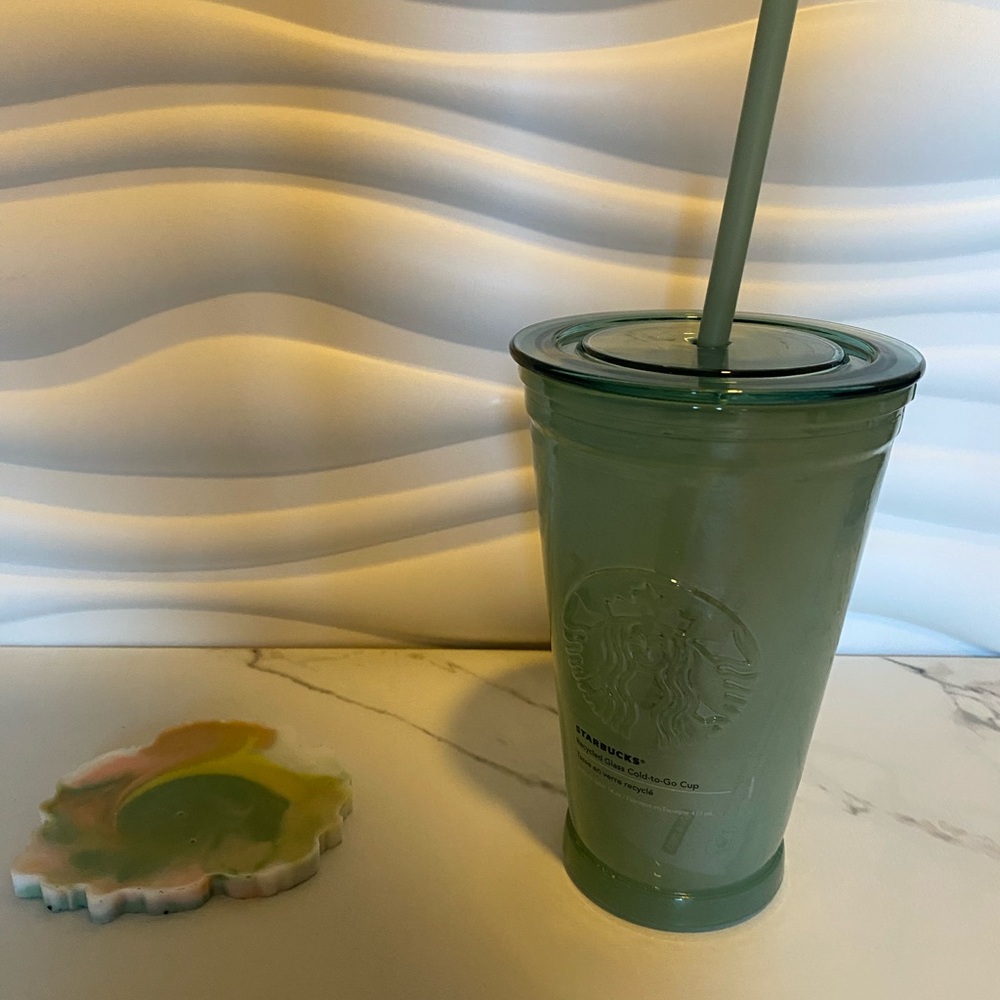 NEW Starbucks 16oz Green Tinted Glass Tumbler with Doomed Lid & Straw Included.